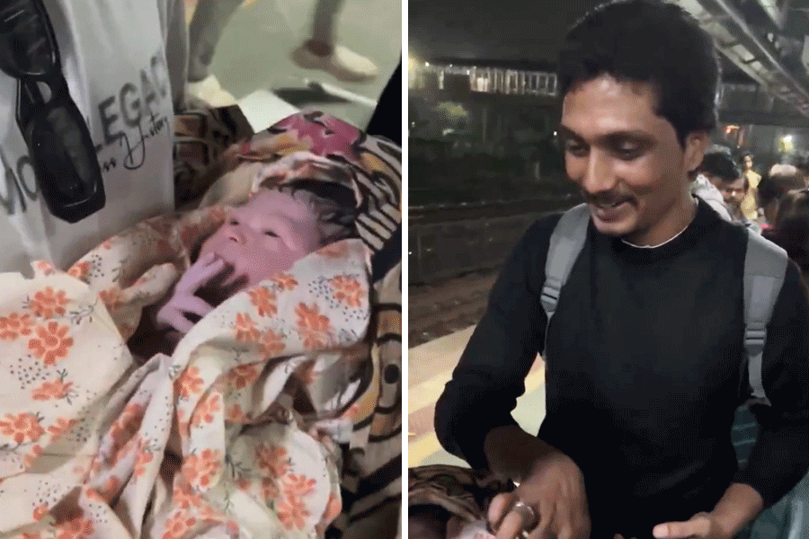 Mumbai Local Delivery News 2025