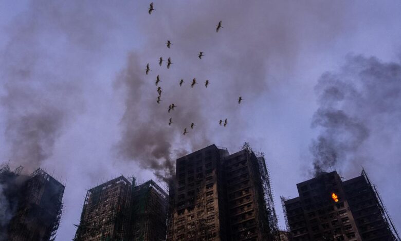 हांगकांग में भीषण हाई-राइज़ आग