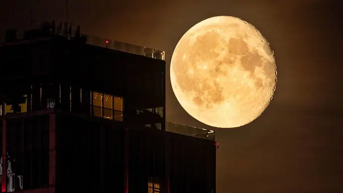 Cold Supermoon 2025